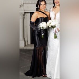 Elegant Black Strapless Dress